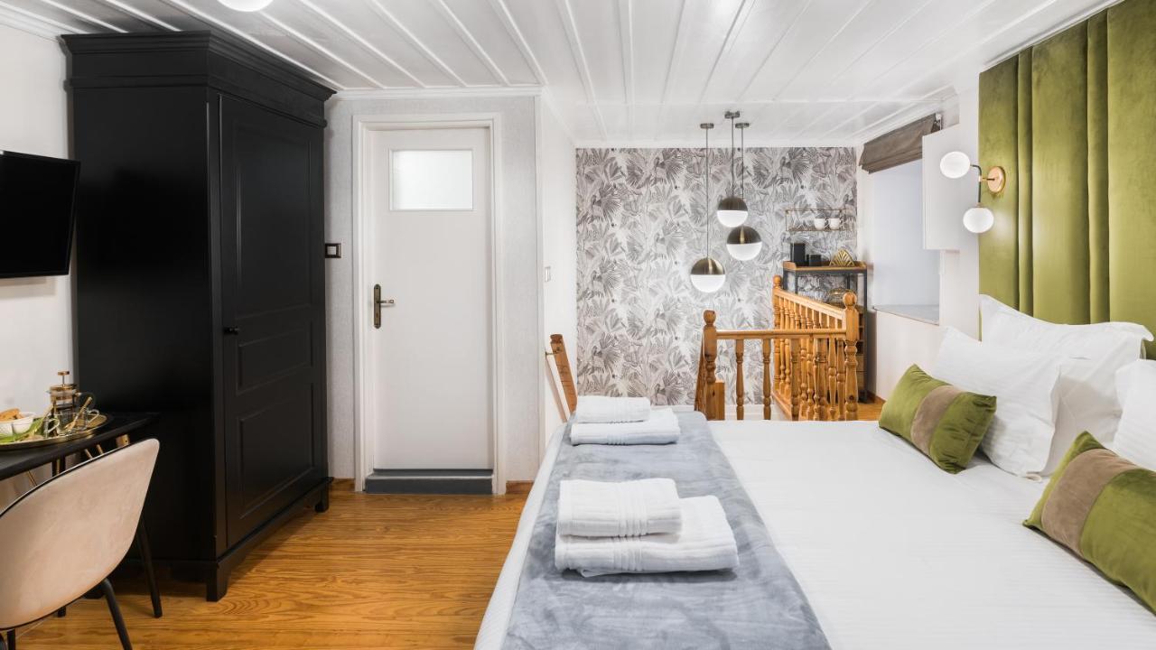 Mavrogenous Luxury Apartments Návplio Kültér fotó