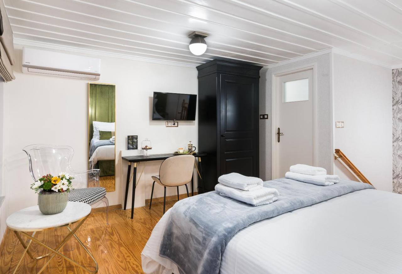 Mavrogenous Luxury Apartments Návplio Kültér fotó