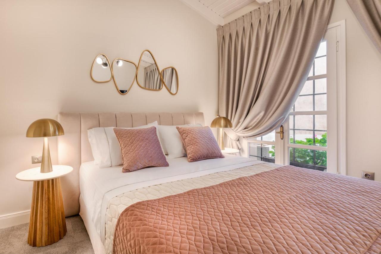 Mavrogenous Luxury Apartments Návplio Kültér fotó